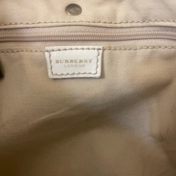 REDUCED PRICE! Authentic Burberry hobo purse. - Picture 3 of 4